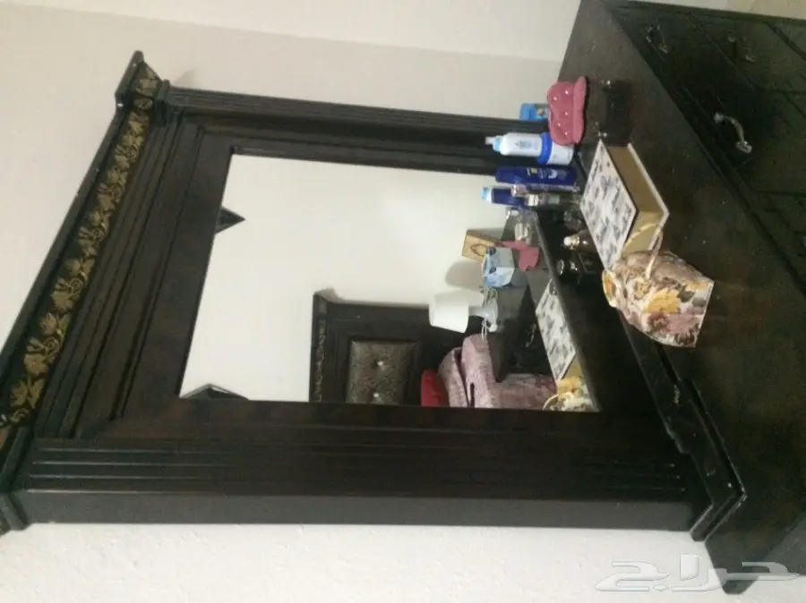 تسريحة غرفة نوم - فرصة رائعة!