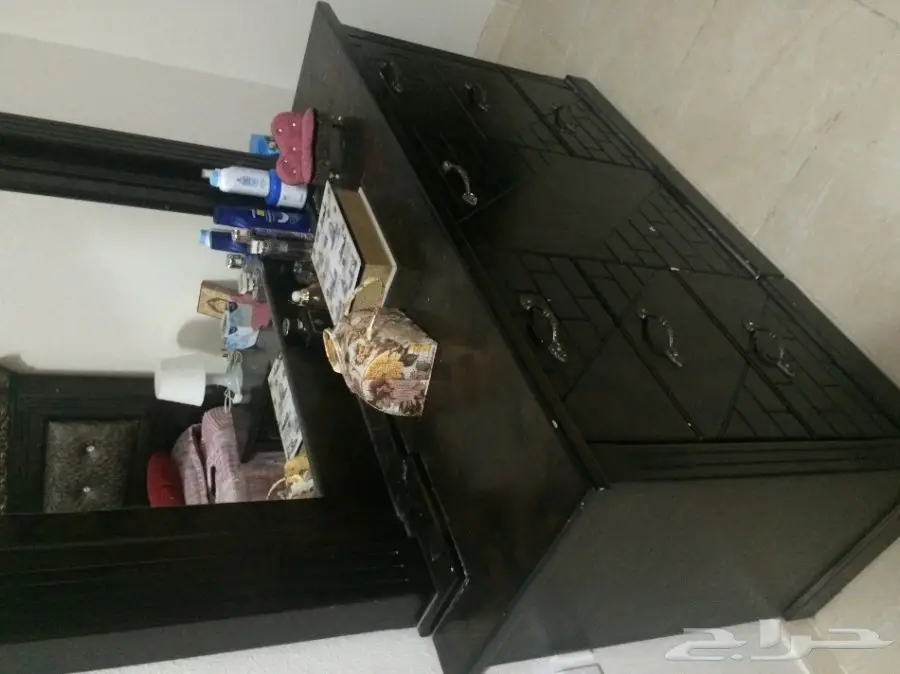 تسريحة غرفة نوم - فرصة رائعة! (image 1)