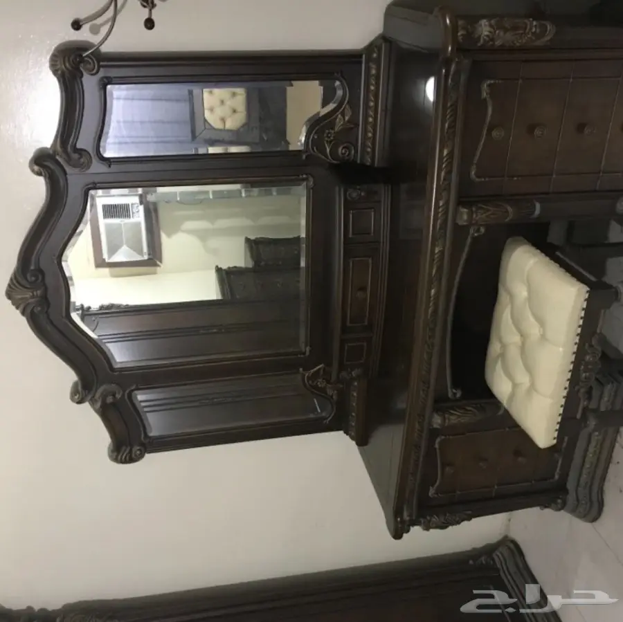 غرفة نوم للبيع المستعجل