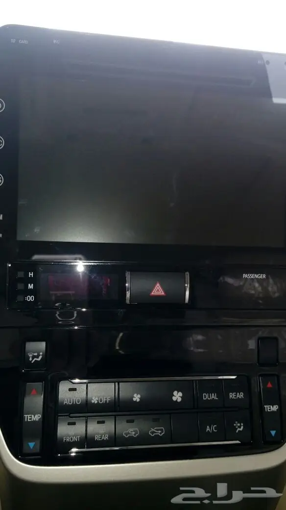 تويوتا جى اكس ار 2018 أبيض - معرض سما 2 (image 36)