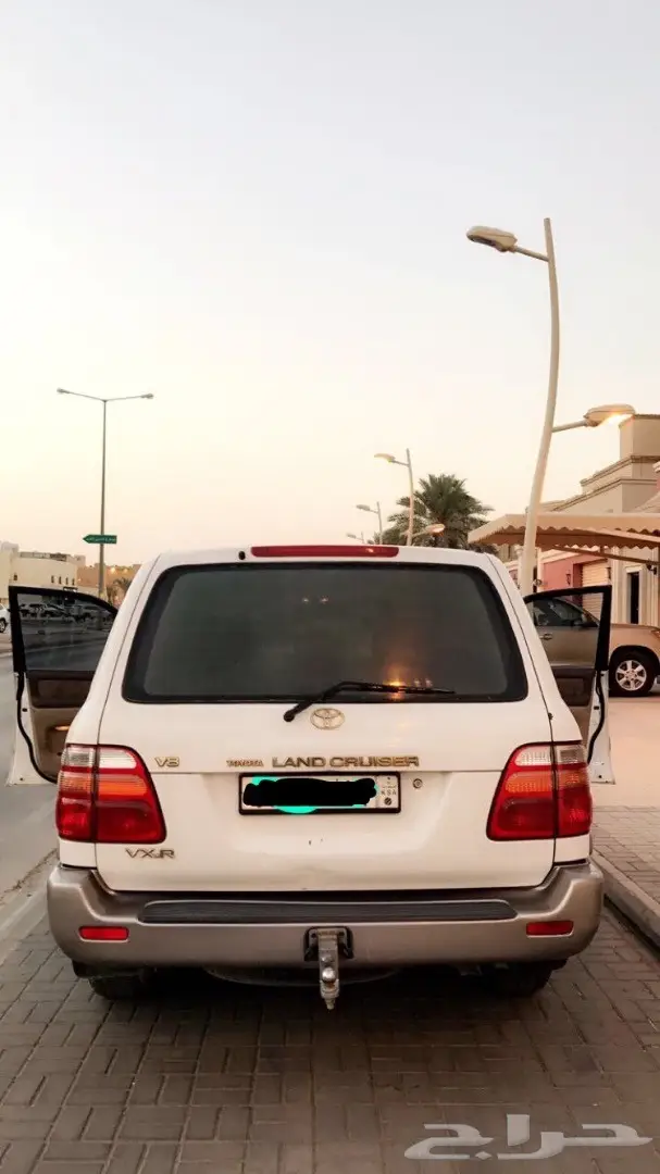 لاند كروزر VXR8 - قير عادي نظظيف ومرغوب (image 3)