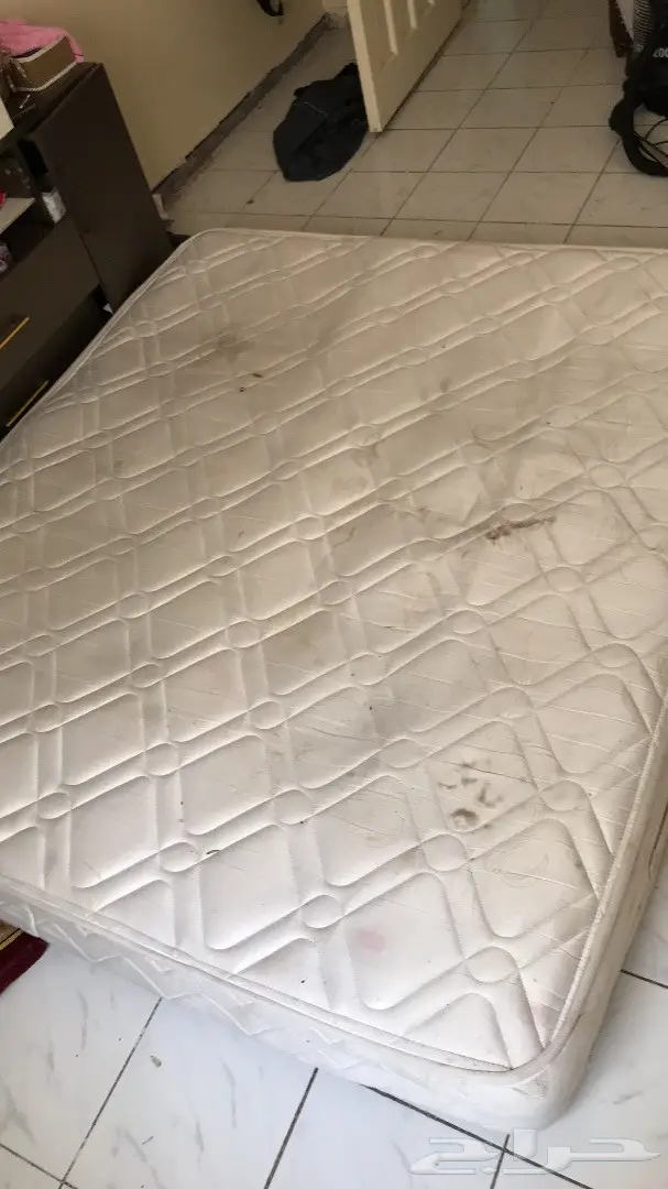 سرير مستخدم  (image 2)