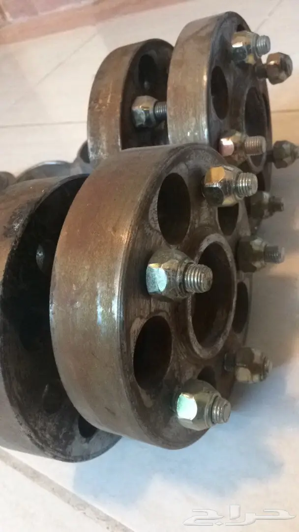 تباريز و كعكات للبيع 