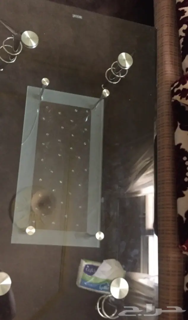 طاوله ب60 ريال