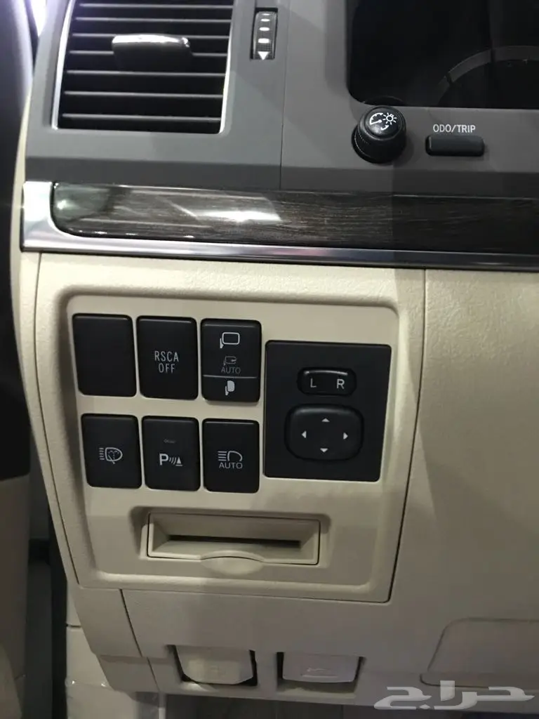 لاند كروزر-VXS -فى اكس اس-2018 - 8 سلندر 5.7 (image 7)