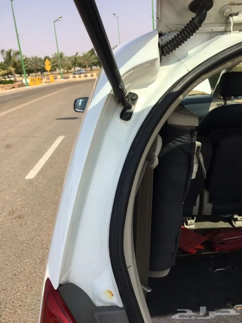 اينوفا 2013 نظيفه ماشاء الله تبارك الله  (image 9)