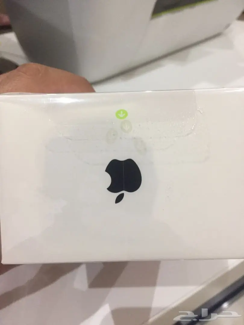 ايفون x بالكرتون 64 جيجا رمادي  (image 2)