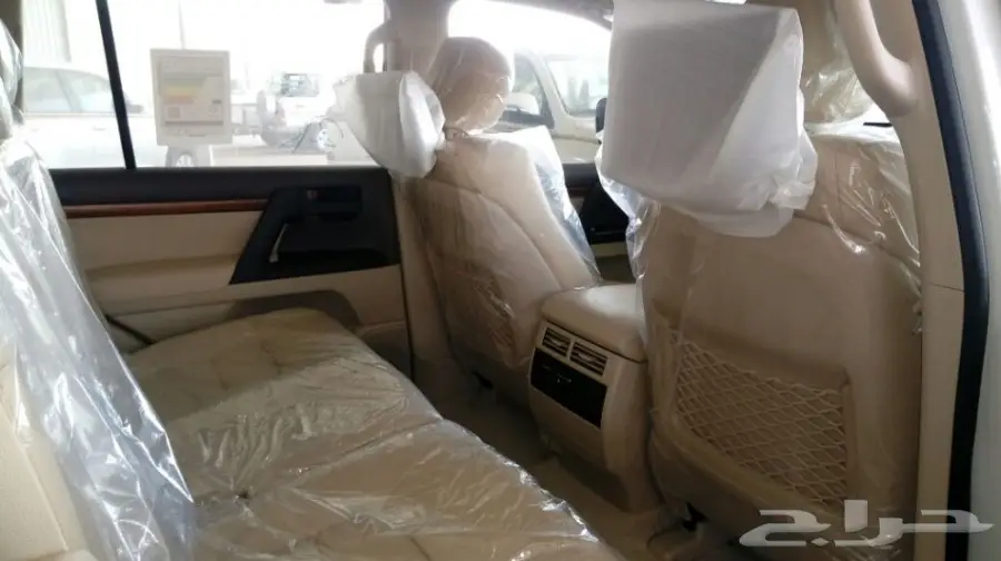 تويوتا جى اكس ار 2018 أبيض - معرض سما 2 (image 38)