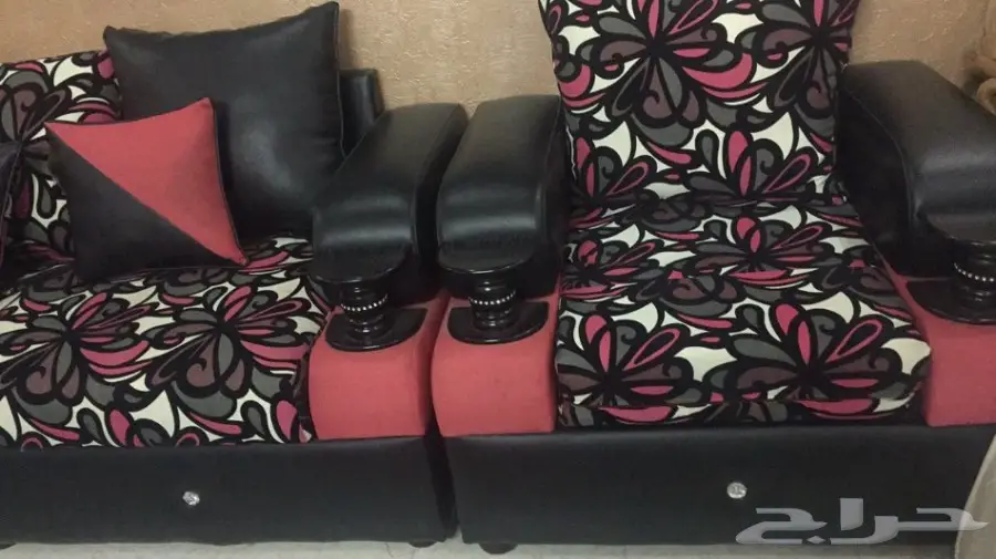 للبيع كنب وغرفة نوم وشاشه  (image 6)