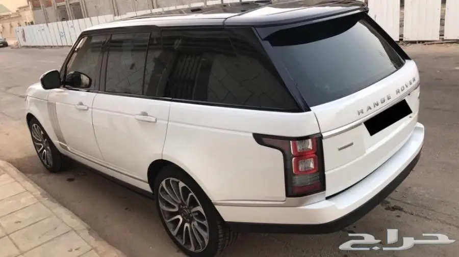 للبيع رانج روفر اوتوبيوقرافي 2016 (image 8)