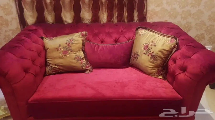 مجلس كنب فاخر ونظيف (image 1)