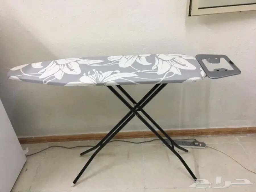 طاولة مكواة  -  منشر غسيل