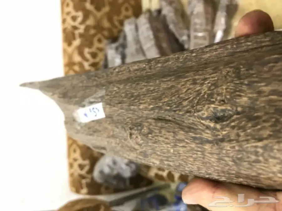 قطع عود جميلة سعر الجرام 5 ريال  (image 3)