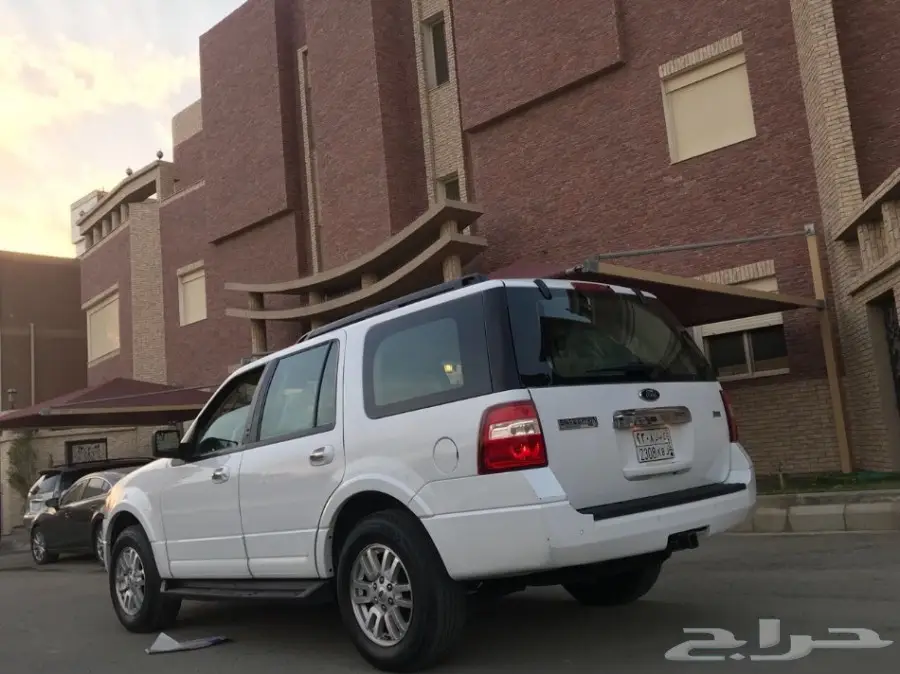 اكسبيدشن 2013 قصير نظيف جدا  (image 12)