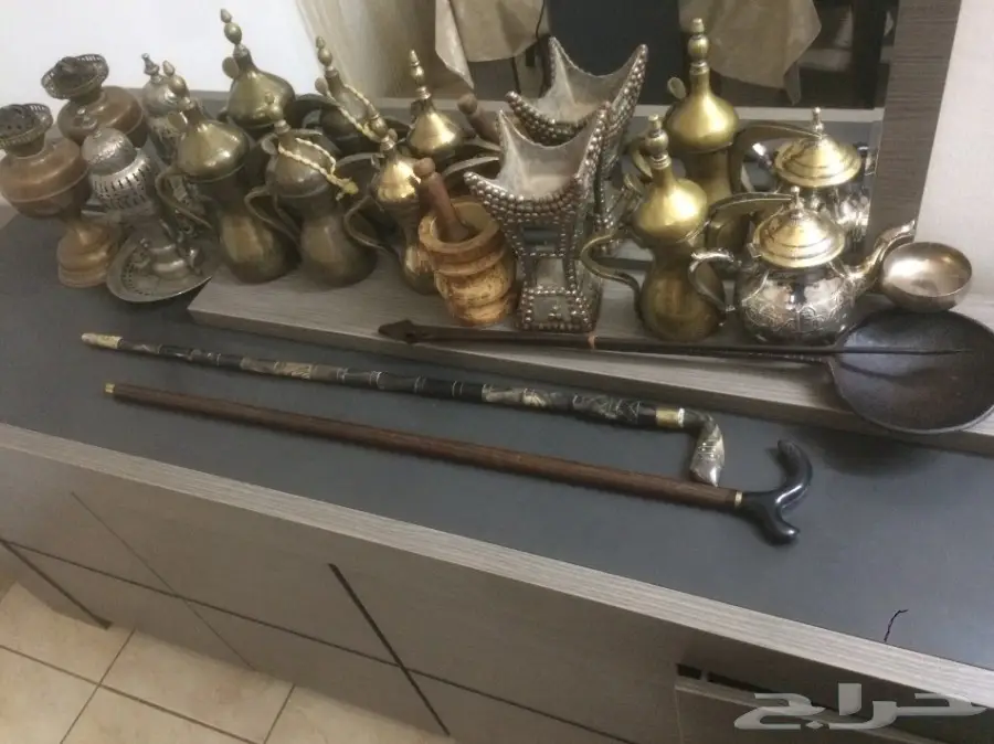 مقتنيات ثمينه وقديمه للبيع 