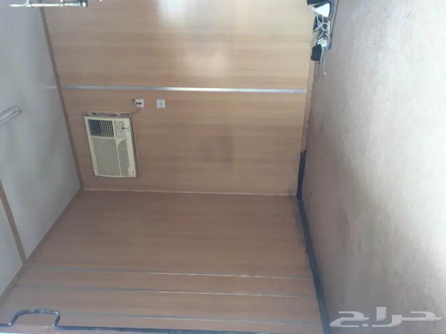 بركس للبيع (image 1)