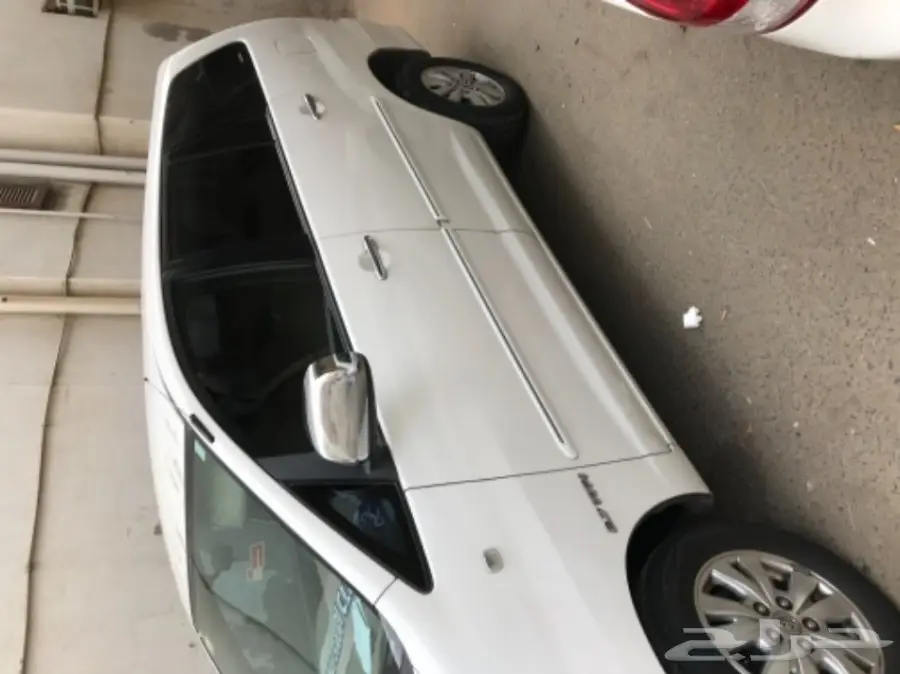 أنوفا 2009 ابيض  (image 2)