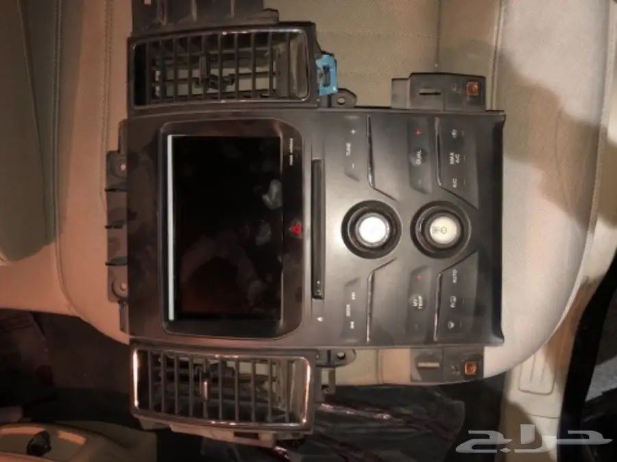 شاشة توريس فل كامل وكالة - مستعملة بحالة ممتازة!