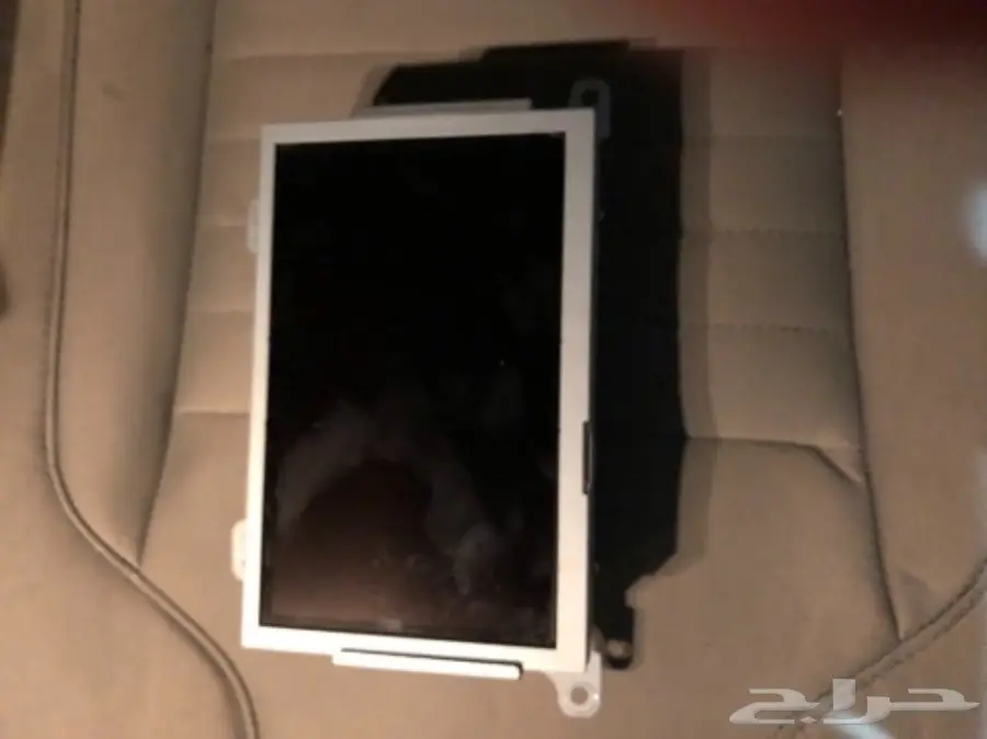 شاشة توريس فل كامل وكالة - مستعملة بحالة ممتازة! (image 2)