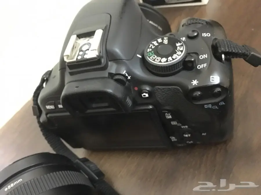 كاميرا كانون D600 - حالة ممتازة + عدادتين + أغراض (image 4)