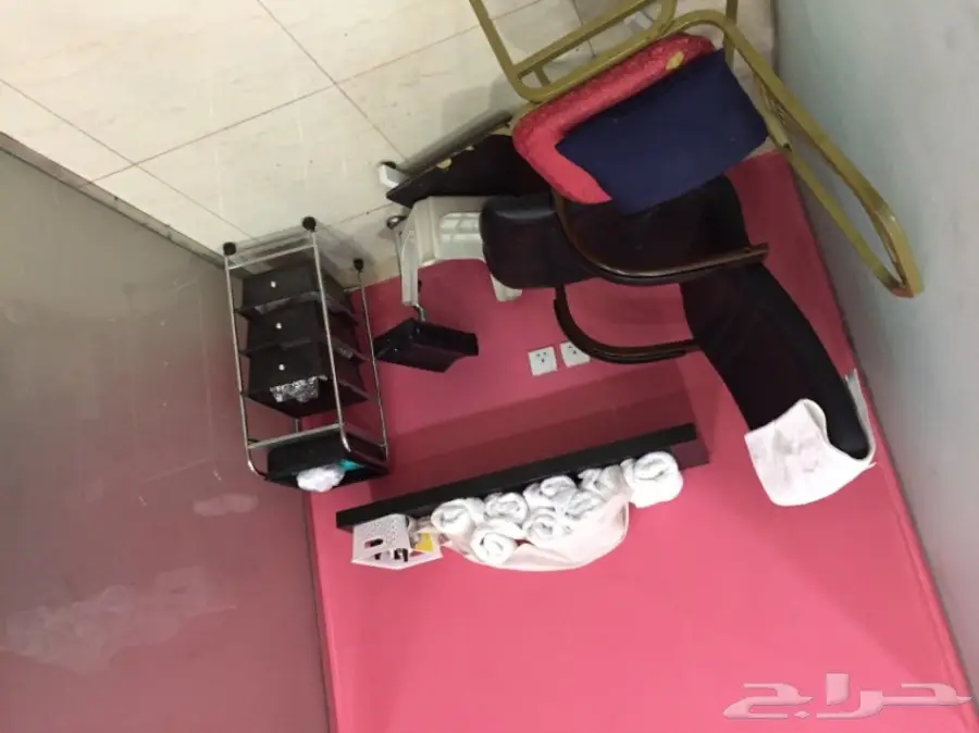 للبيع اغراض مشغل نسائي متكامل  (image 5)