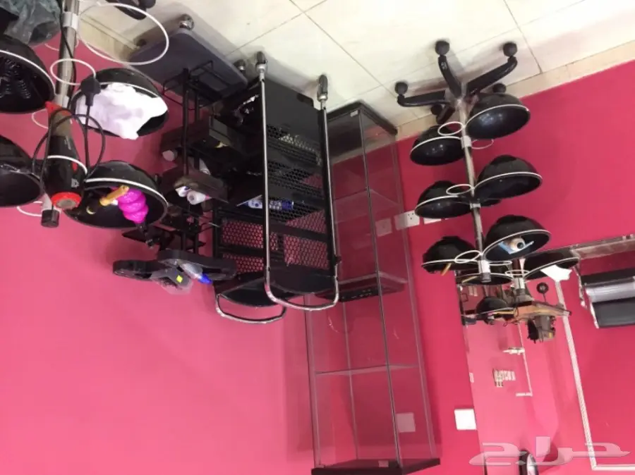 للبيع اغراض مشغل نسائي متكامل  (image 8)