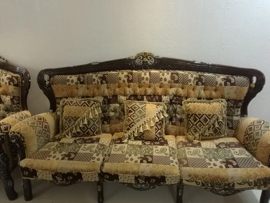 طقم كنبة فاخر - فرش - ديكور (image 1)