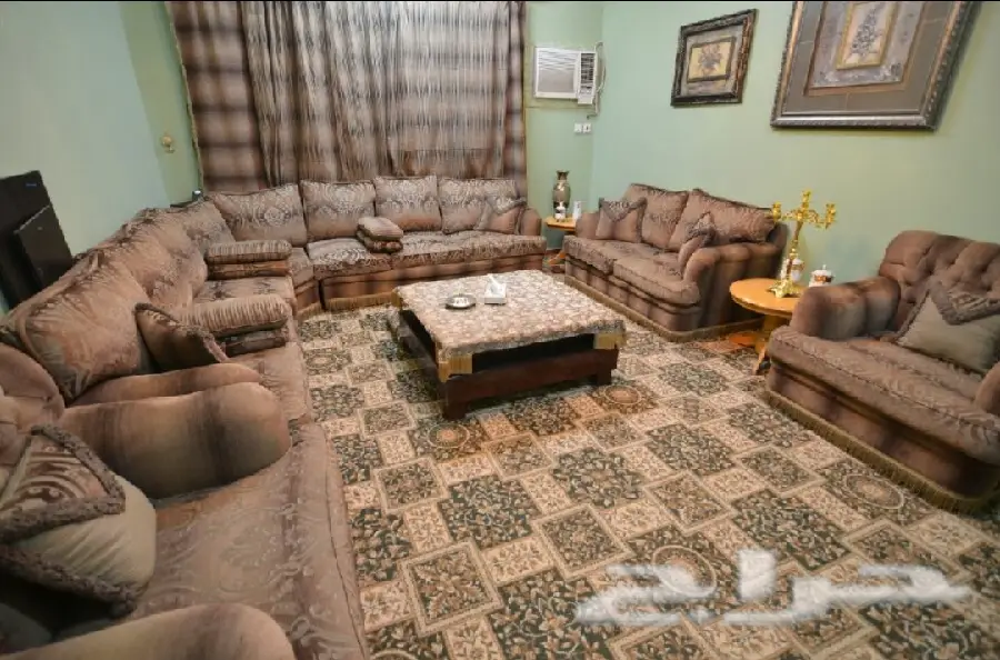 كنبة فخامة 12 مقعد - فرصة لا تُفوّت!