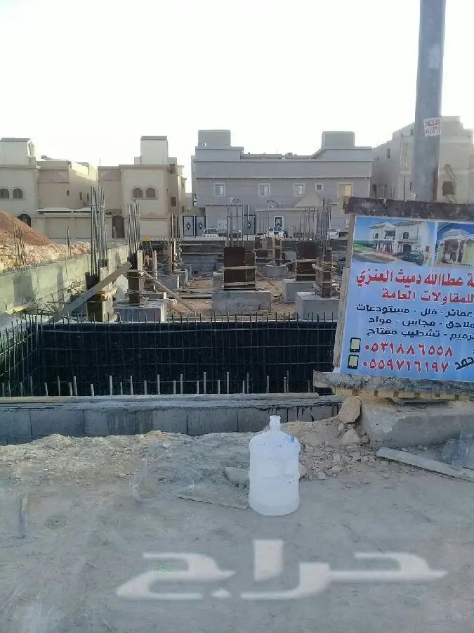 مقاول متخصص في أعمال المنازل والفلل