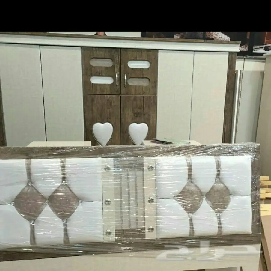 السلام عليكم يوجد غرف نوم 6قطع السعر 1200 (image 4)