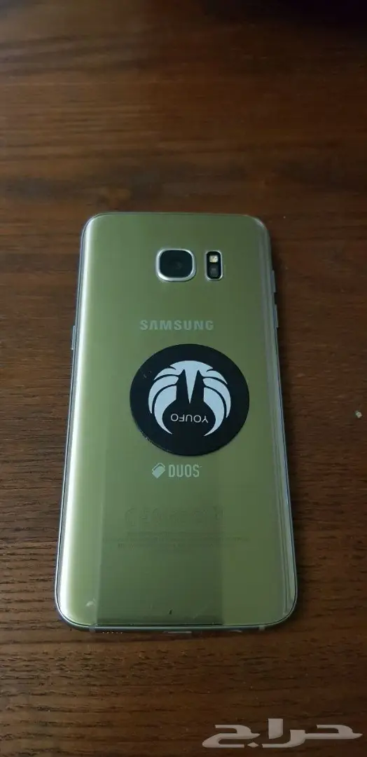 قالكسي إس سفن إيدج شاشة خارجية مكسورة