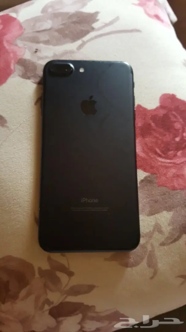 ايفون 7 بلس اسود 32 (image 1)
