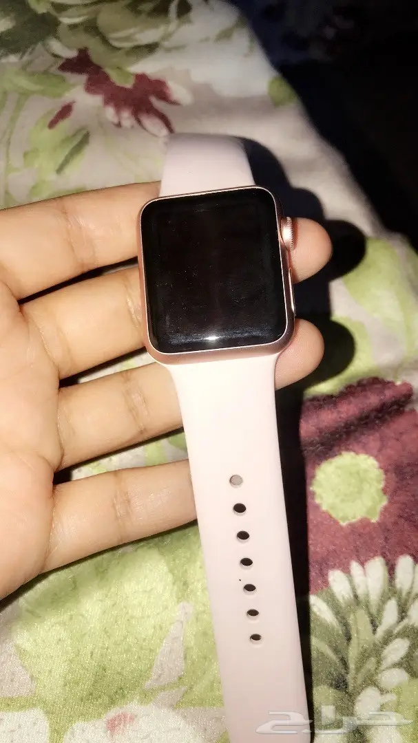 ساعه ابل الجيل الاول