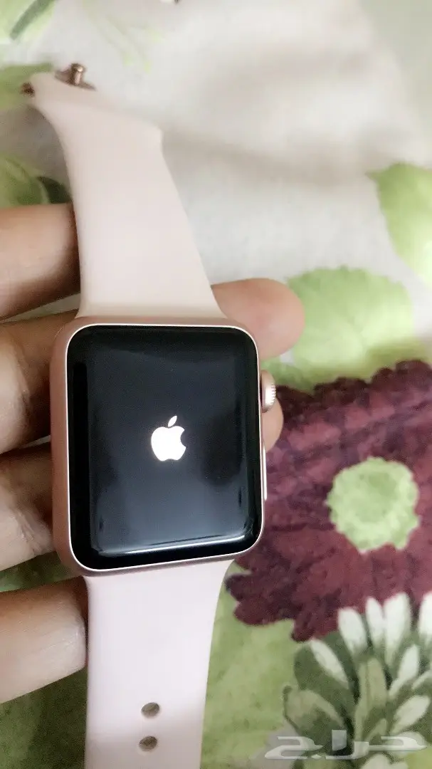 ساعه ابل الجيل الاول (image 1)