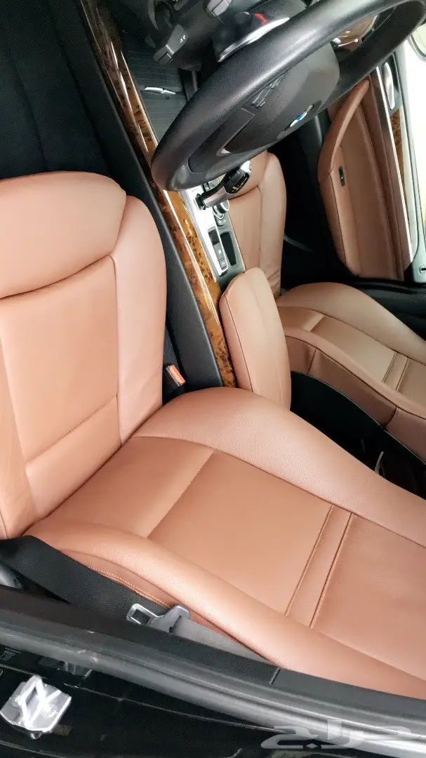 BMW X5 black  (image 10)