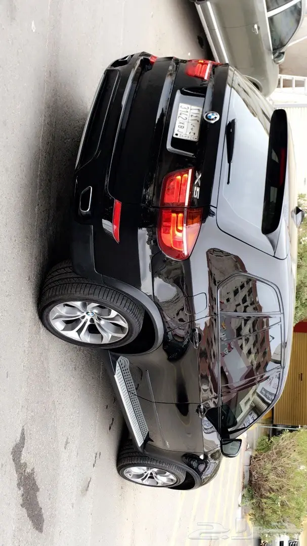 BMW X5 black  (image 11)