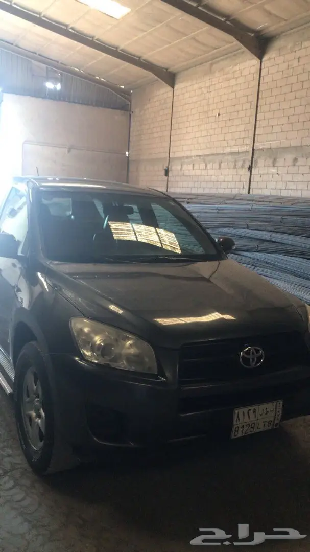 تويوتا راف فور موديل 2011 جير عادي بدون دبل  (image 1)