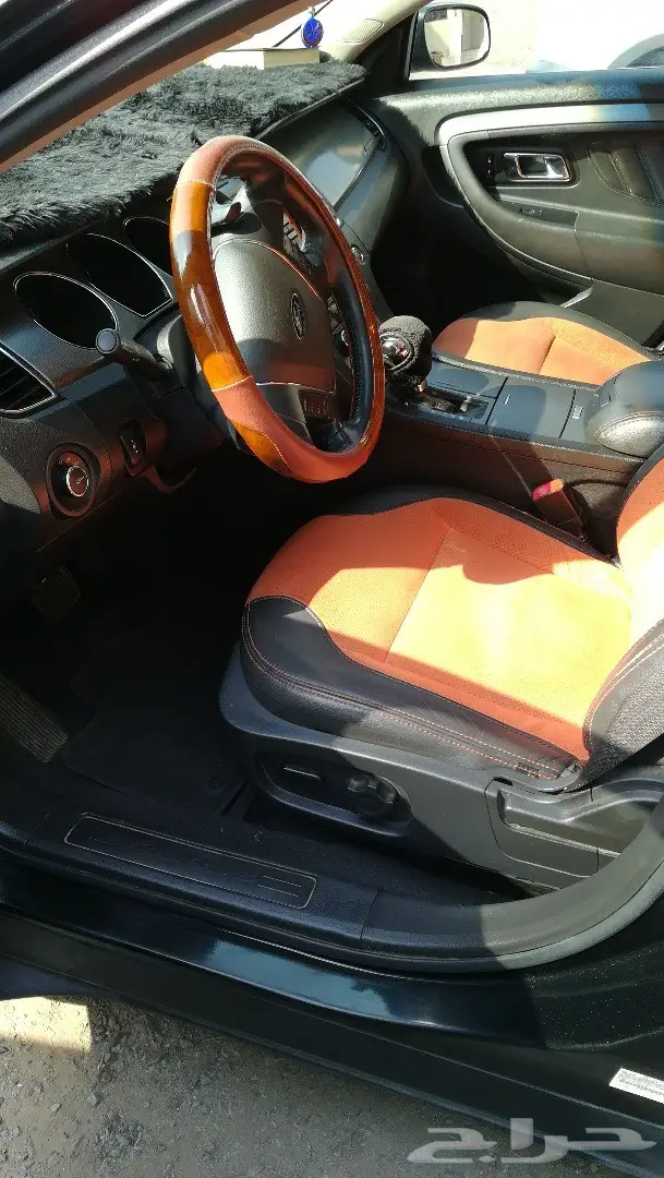 فورد توروس 2011 للبيع بسعر محروق (image 6)