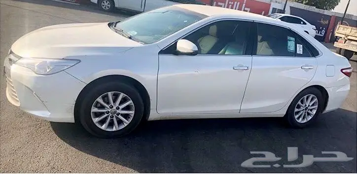 كامري 2017 للتقبيل 