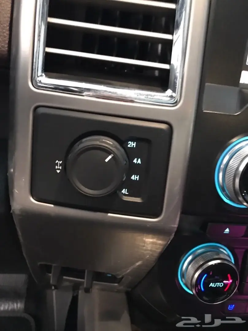 فورد بلاتنيوم شبه جديد  2016موديلf150 (image 5)