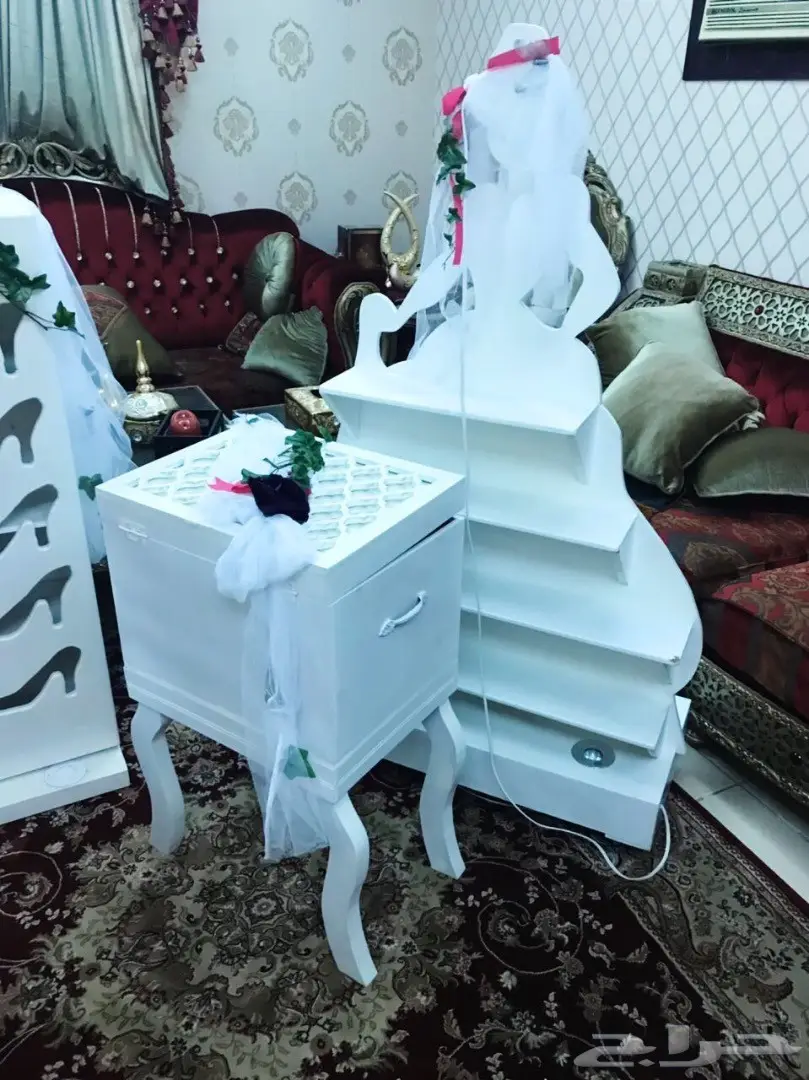 دولايب لترتيب دبش العروس  (image 1)