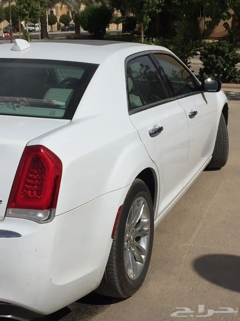 كرايزلر 300c ليمتد موديل 2015 (image 6)