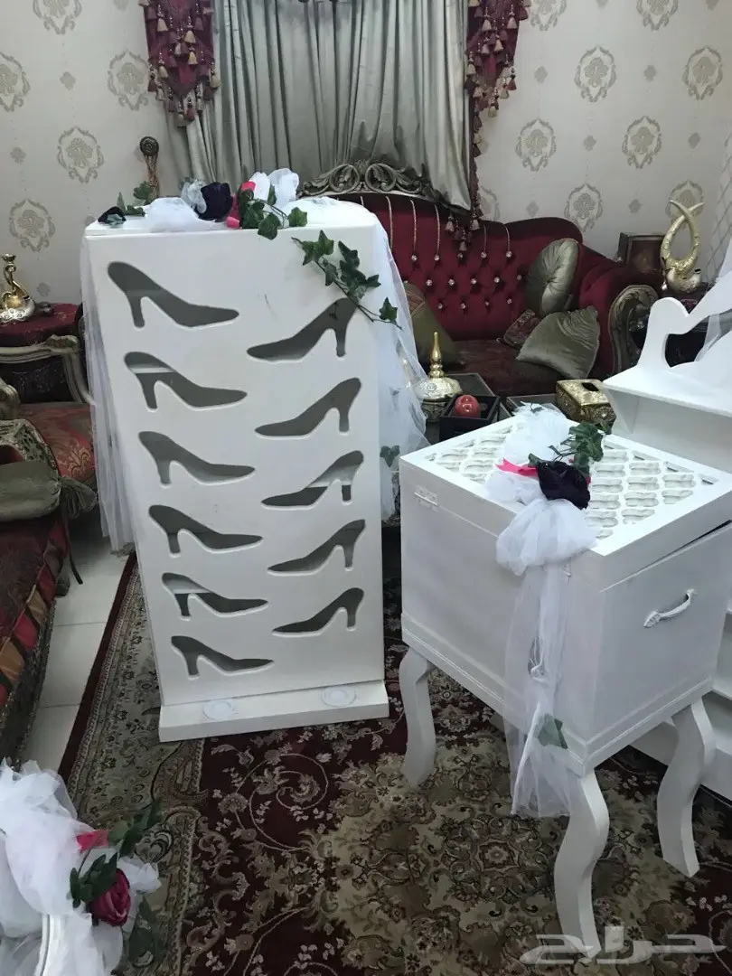 دولايب لترتيب دبش العروس 