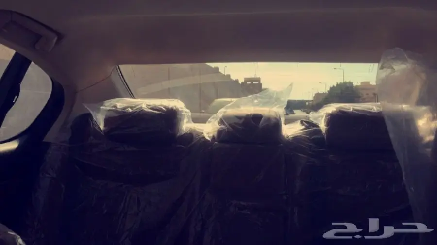 للبيع لكزس موديل 2014 فل كامل  (image 21)