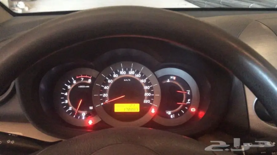 تويوتا راف فور موديل 2011 جير عادي بدون دبل  (image 3)