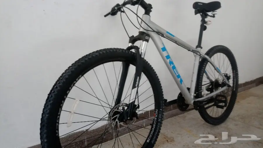 دراجة هوائية جبلي تريك مقاس 29 للبيع (image 3)