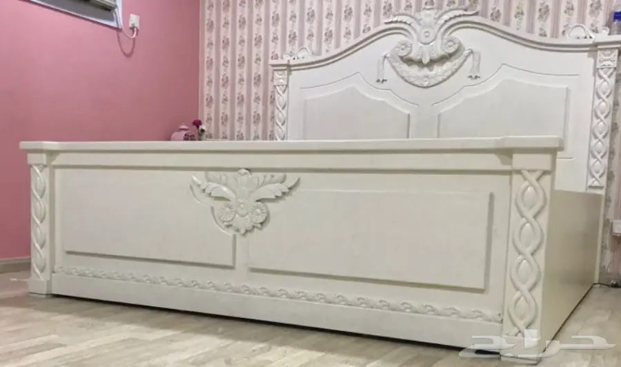 للبيع غرفة نوم نظيفة  (image 1)