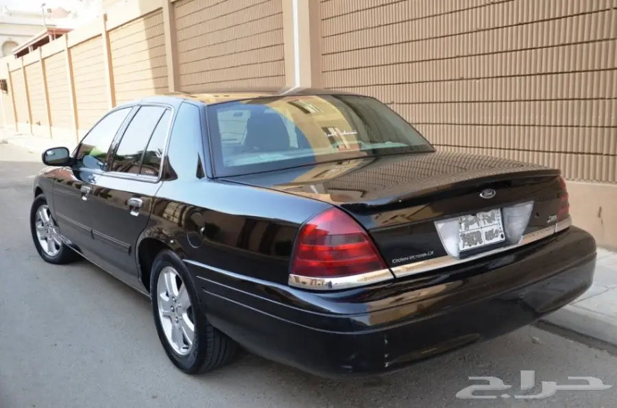 فورد كراون فيكتوريا 2011 امريكي (image 2)