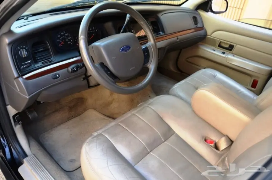 فورد كراون فيكتوريا 2011 امريكي (image 3)