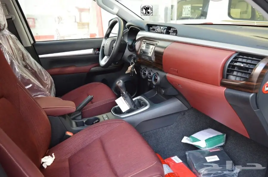  هايلكس جيرعادى دفرنسين2.7لتر.بنزين2018 (image 14)